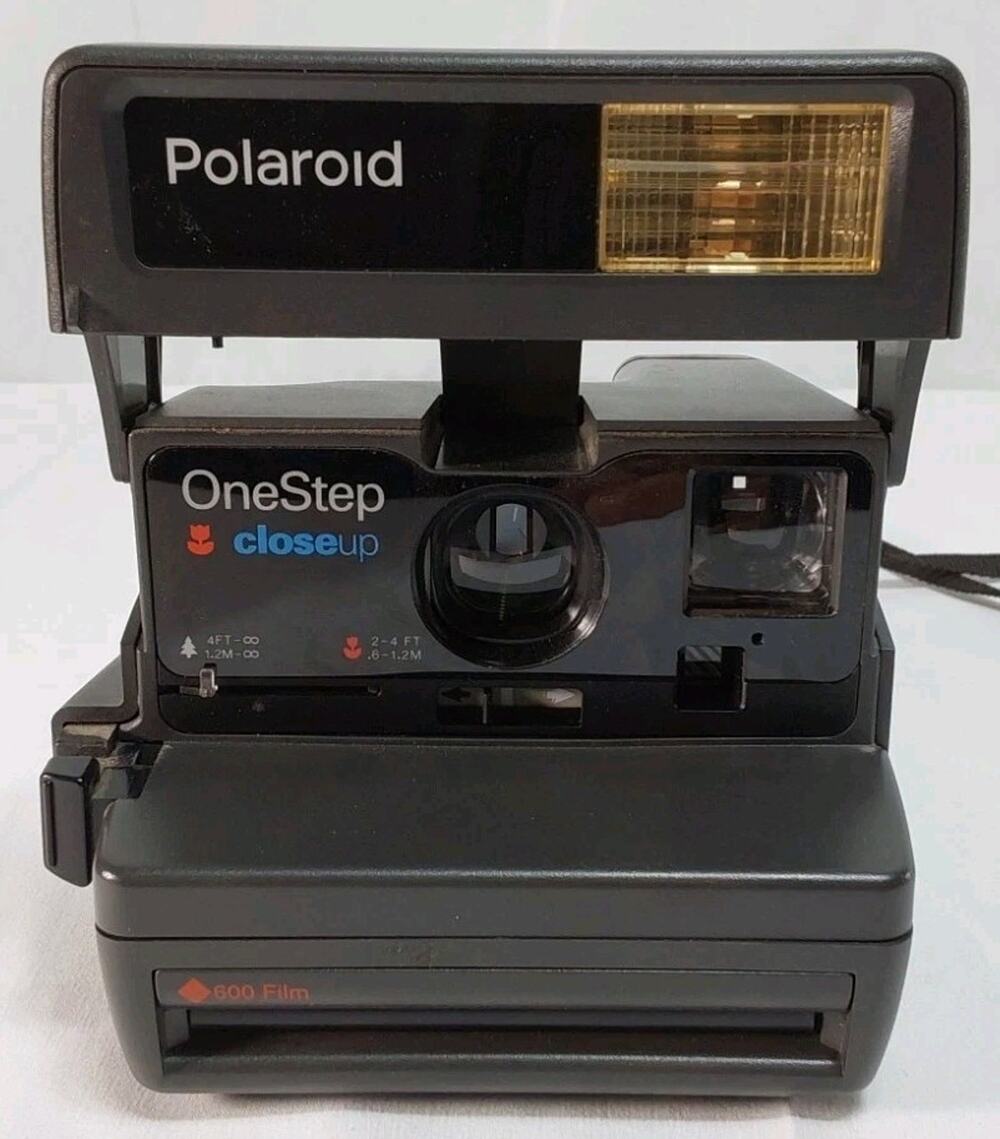 Vintage Polaroid One Step Close Up 600 Film Instant Camera With Strap